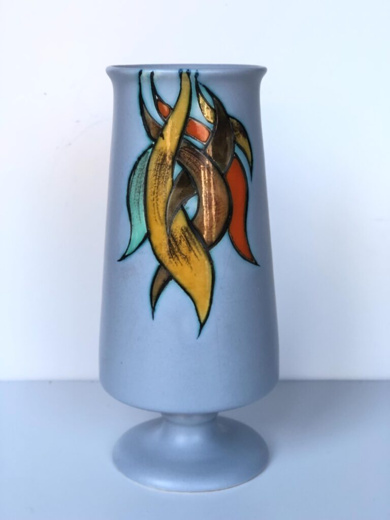 Flora Gouda Vase - Decor Linda 1885 - Mid-Century - Front view