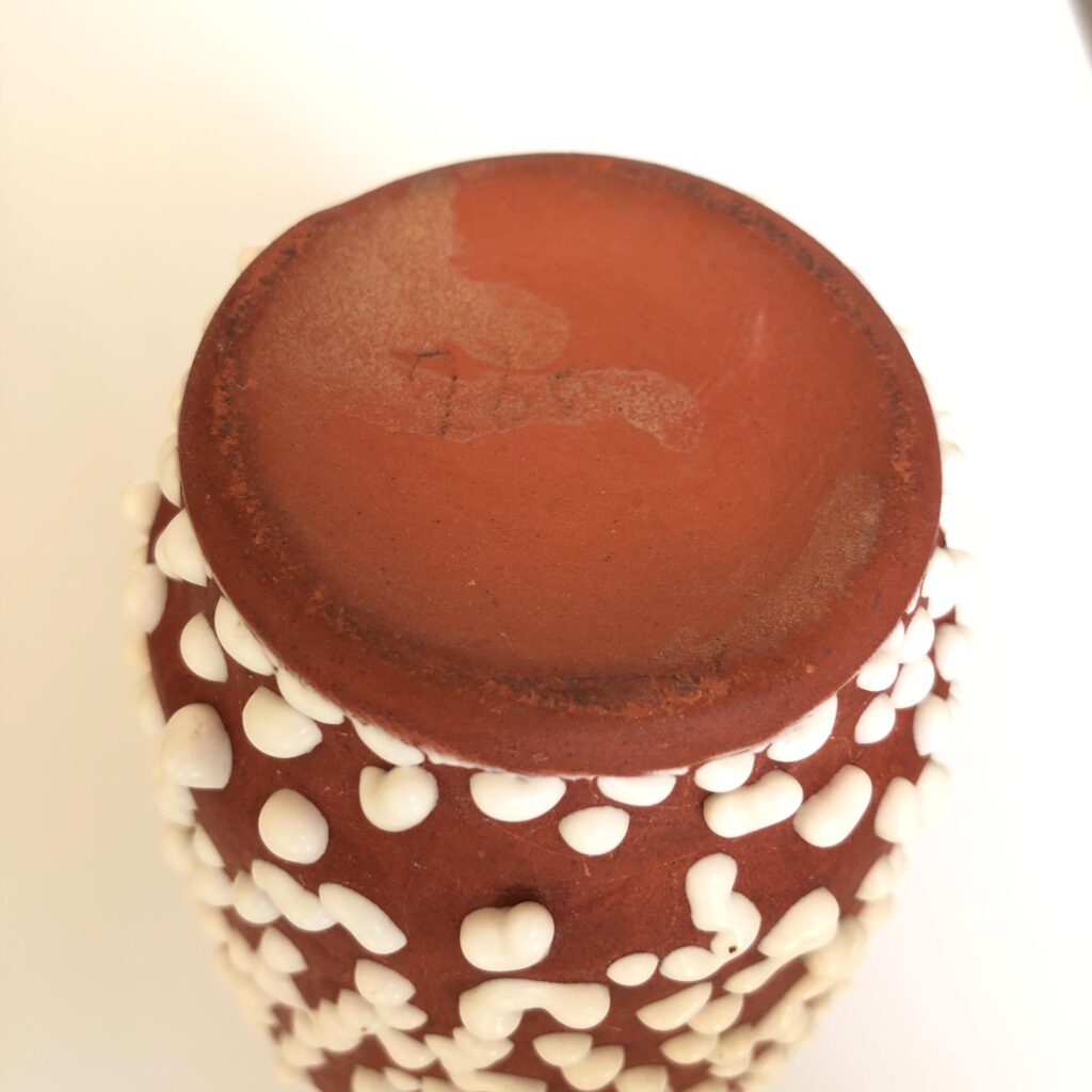HERLIV | Brain Glaze Snakeskin - Dutch Studio Ceramic Vase - bottom view
