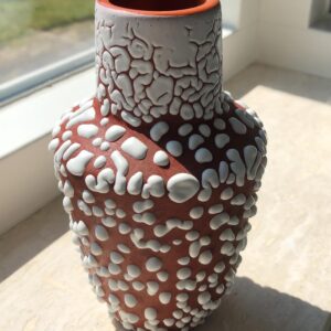 HERLIV | Brain Glaze Snakeskin - Dutch Studio Ceramic Vase - decor view 2