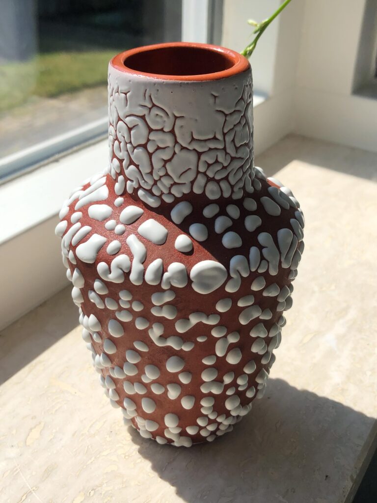 HERLIV | Brain Glaze Snakeskin - Dutch Studio Ceramic Vase - decor view 2
