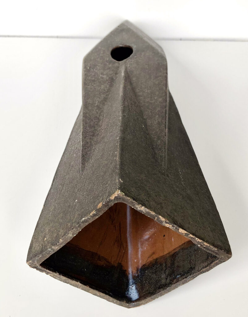 HERLIV Brutalist ceramic monolith sculpture in the style of Jan van der Vaart, 30cm geometric stoneware totem with manganese oxide finish.
