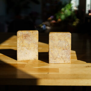 Art Deco Marble Bookends - Yellow Giallo Reale - bottom view
