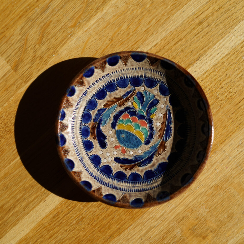 Jaschy Keramik Fish Wall-Plate Handarbeit - top view 2