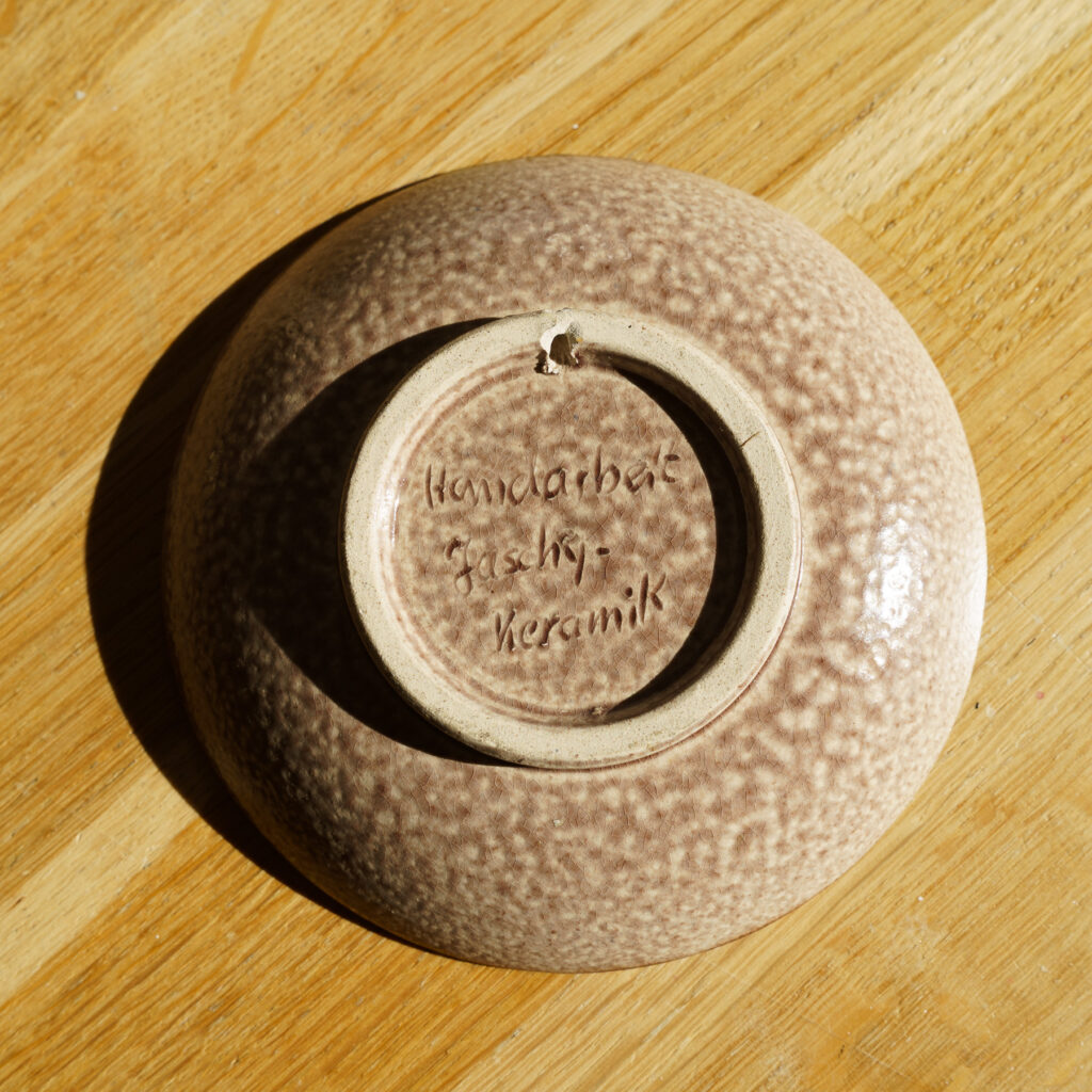 Jaschy Keramik Fish Wall-Plate Handarbeit - bottom view