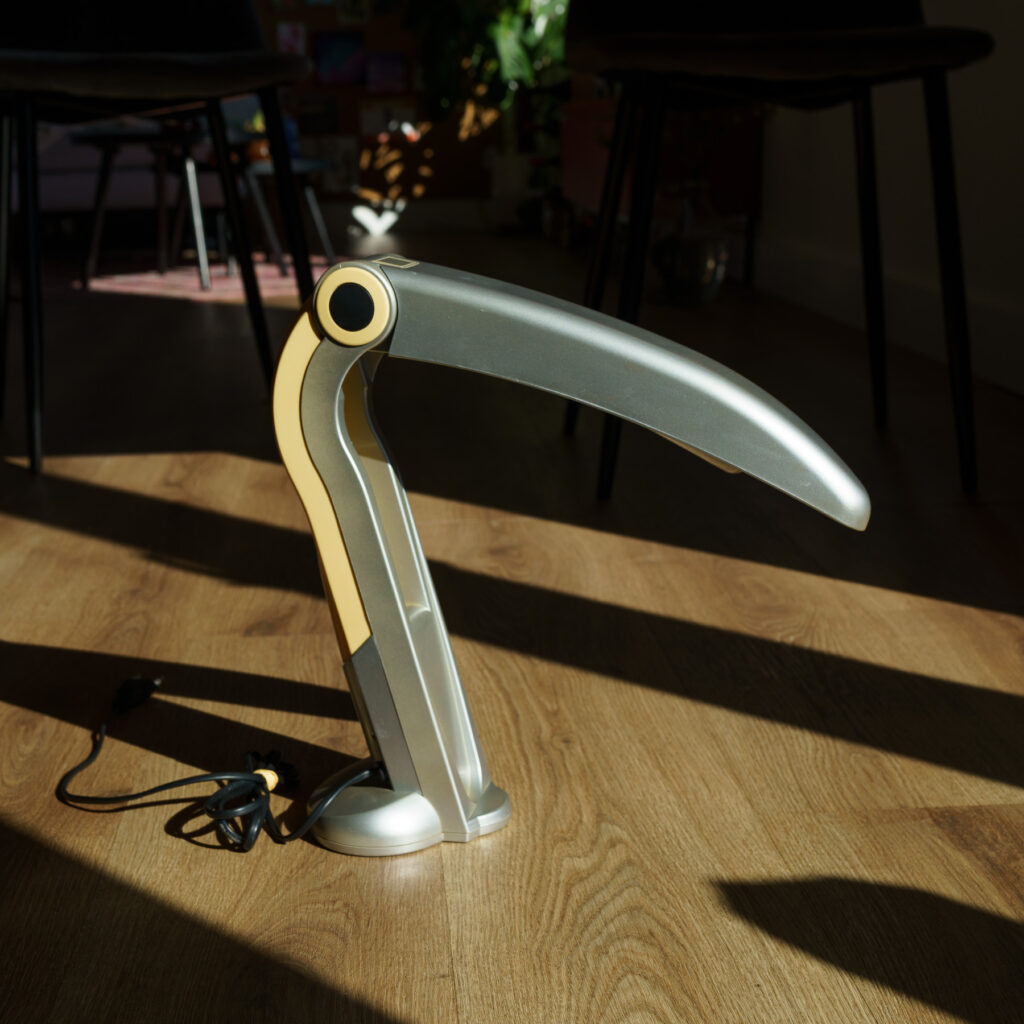 H.T. Huang 'Toucan' Lamp - extended