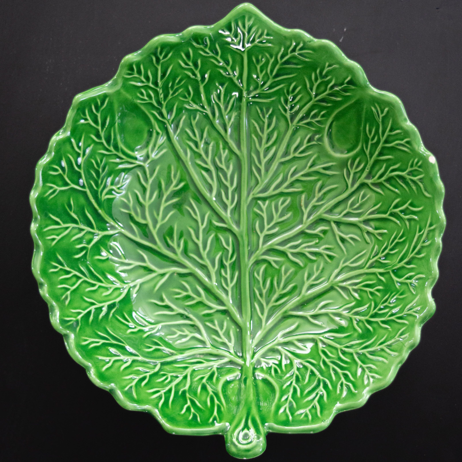 Artist-Signed Cabbage Leaf Serving Bowl