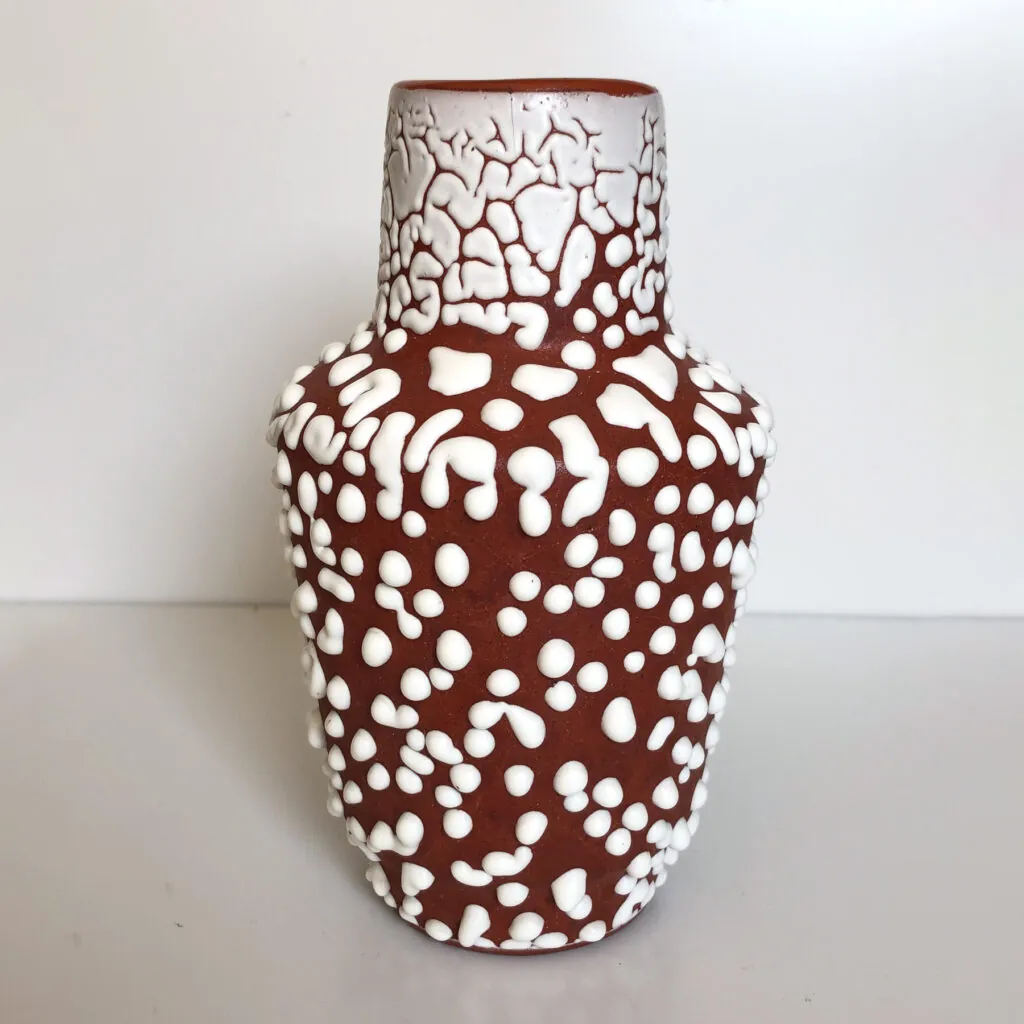 Brown & White Snakeskin Brain Glaze - Studio Vase - studio-aardewerk vaas met slangenhuid glazuur (foto 8)