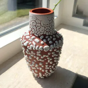 Brown & White Snakeskin Brain Glaze - Studio Vase - studio-aardewerk vaas met slangenhuid glazuur (foto 5)