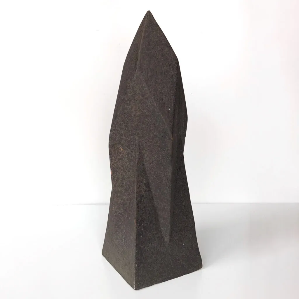 Brutalist Ceramic Monolith - Handmade Sculpture - brutalistisch keramisch monoliet sculptuur (foto 14)