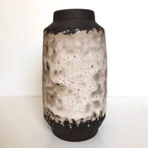 Pottenbakkerij Hellendoorn - Fat Lava Vase - 29cm - Hellendoorn fat lava vaas 29 cm (foto 2)