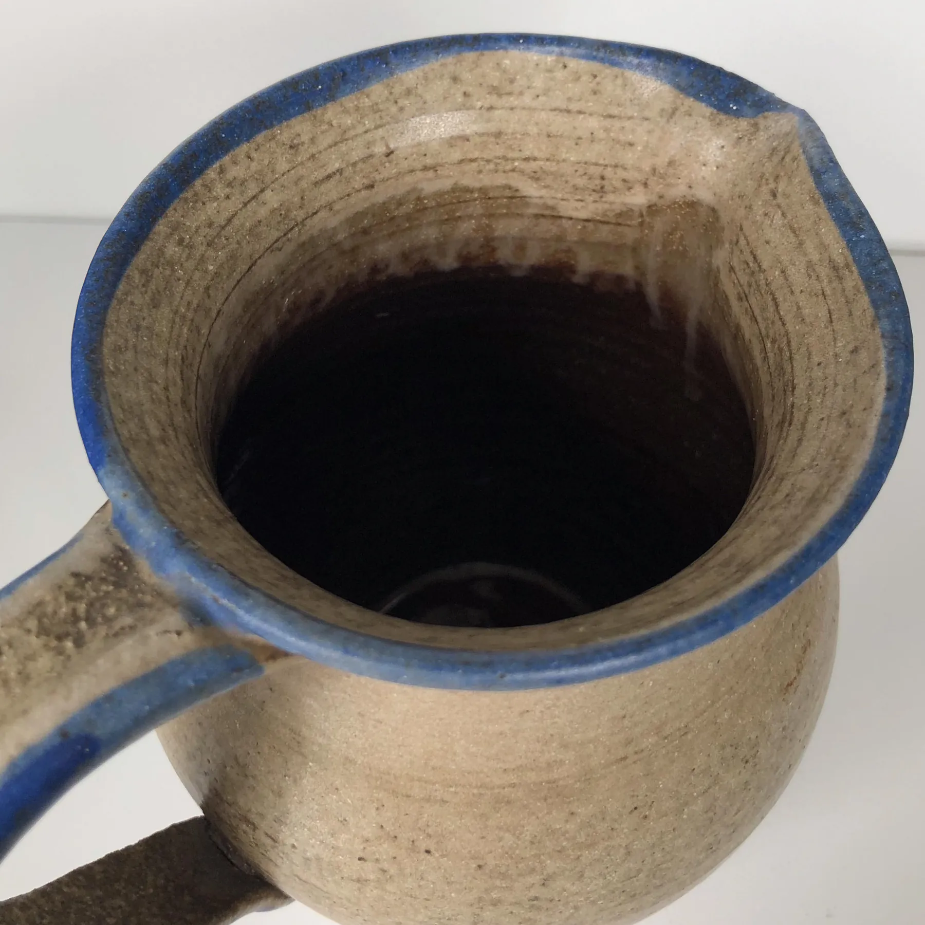 Danish Studio Pottery Pitcher by Ulla Keramik - Deense studio-aardewerk kan (foto 3)