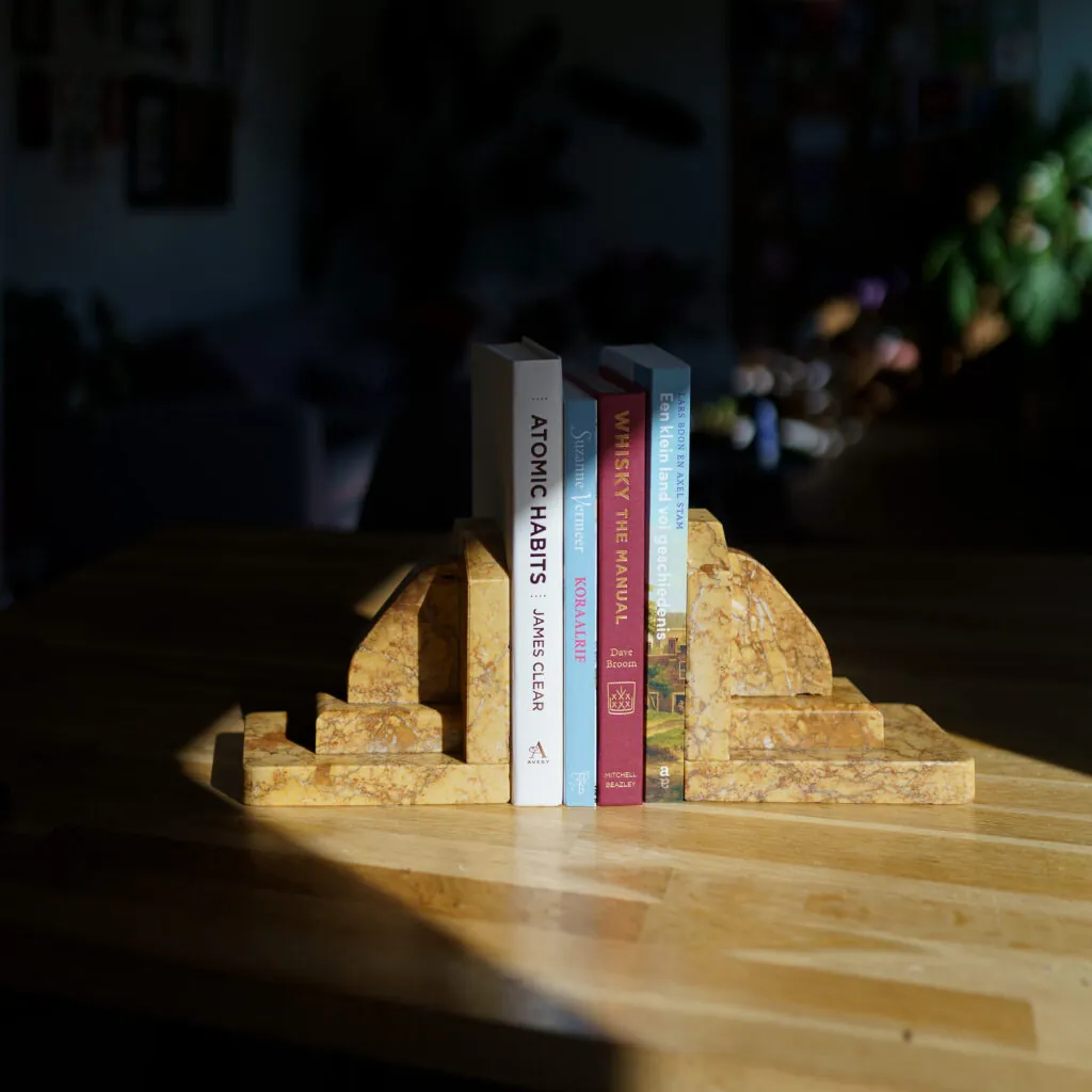 Art Deco Marble Bookends - Yellow Giallo Reale - Art Deco marmeren boekensteunen (foto 2)
