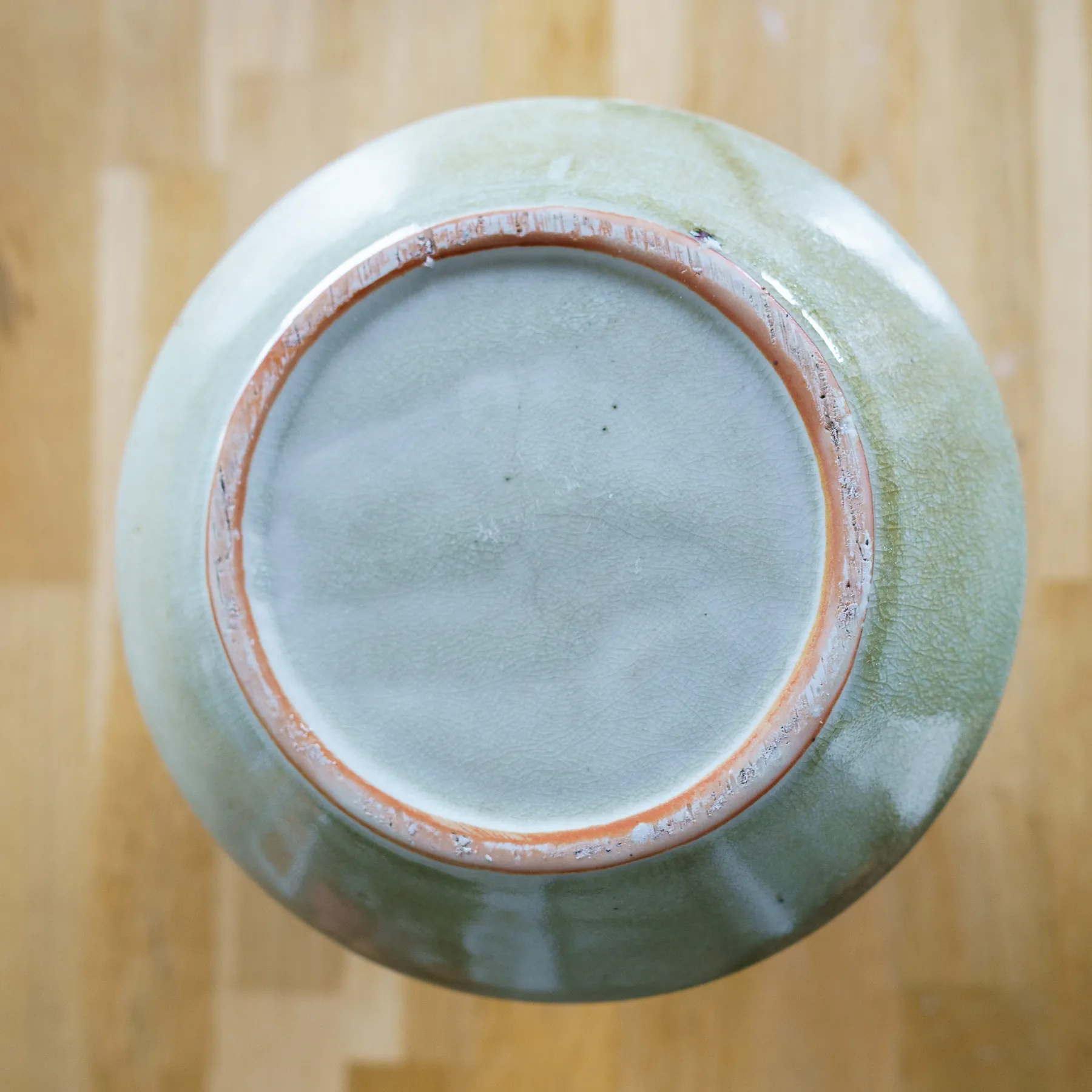Modern Conical Studio Pottery Vase - Glazed Craquelé - conische studio-aardewerk vaas (foto 5)