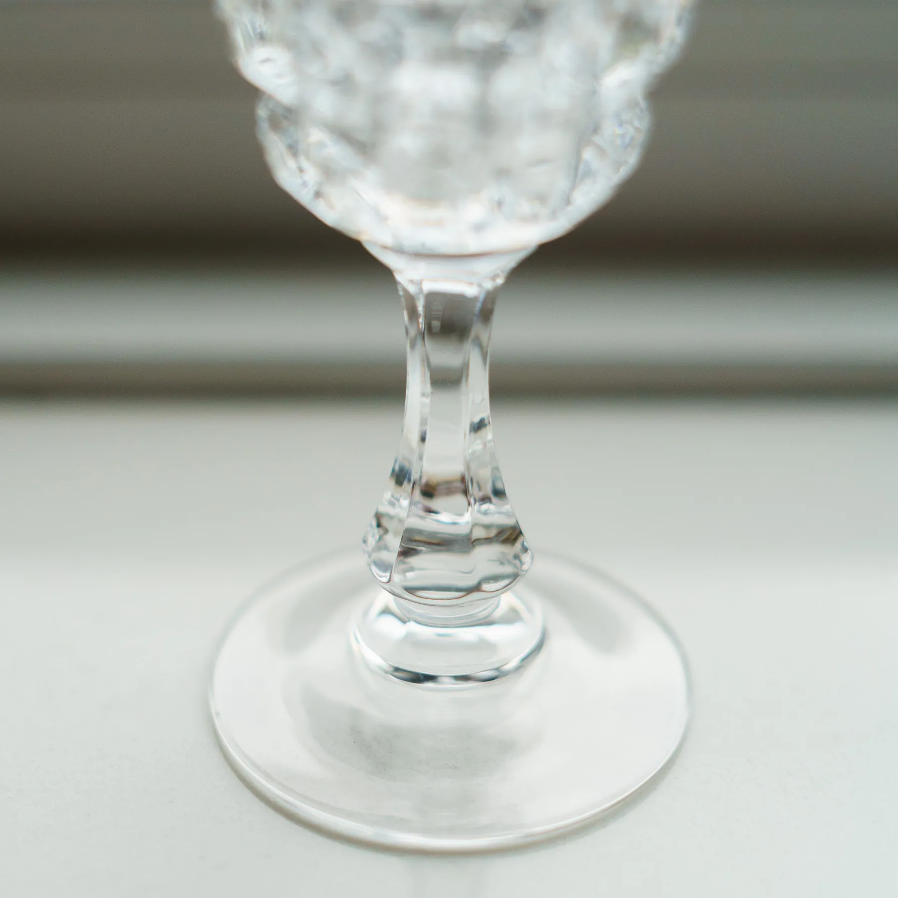 Cristal d’Arques Pompadour Wine Glasses – Set of 5 - kristallen wijnglazen set van 5 (foto 5)
