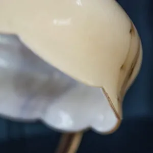 Art Deco Marbled Glass Desk Lamp with Scalloped Shade - Art Deco bureaulamp van gemarmerd glas (foto 6)
