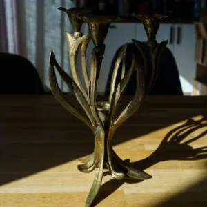 Art Nouveau Style Solid Brass Four-Light Candelabra - vierarmige messing kandelaar (foto 11)
