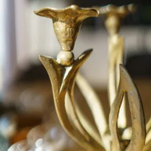 Art Nouveau Style Solid Brass Four-Light Candelabra - vierarmige messing kandelaar (foto 8)